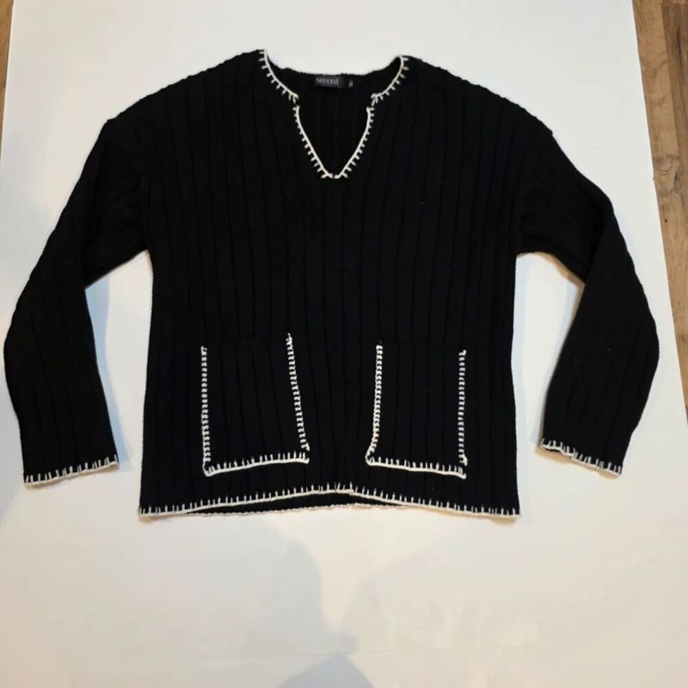 Nenona XL Black Ribbed Sweater V Neck White Trim Front Pockets Preppy Classic